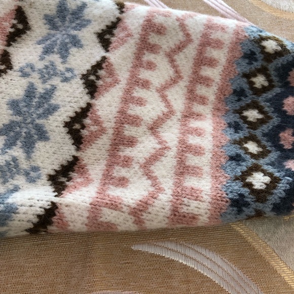 bundle of kids sweaters jackets coats wool tops girls puffers - Picture 7 of 7